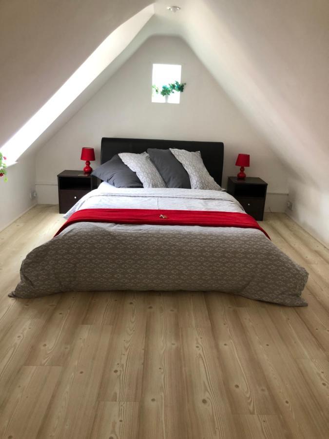 Kristina'S Coach House Horsham Exterior foto